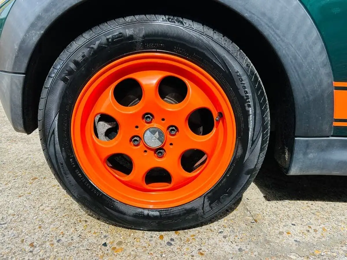 2012-mini-cooper-16td-one-d-big-15