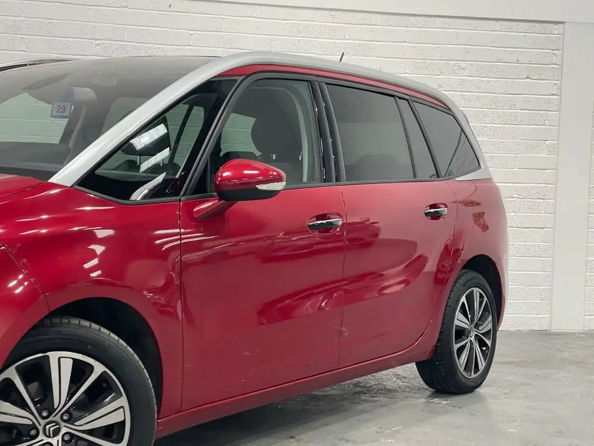 2017-citroen-grand-c4-picasso-16bluehdi-flair-big-76