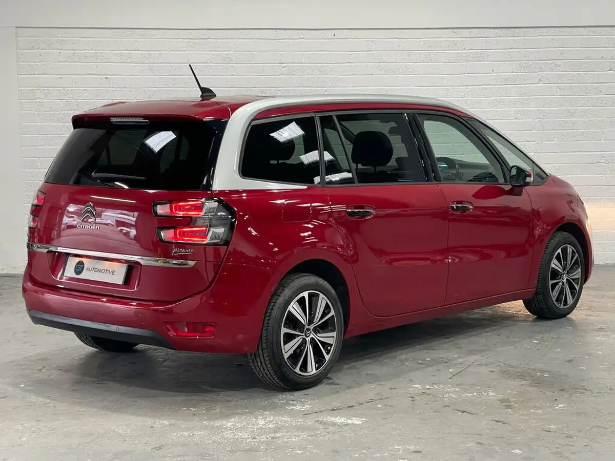 2017-citroen-grand-c4-picasso-16bluehdi-flair-big-5