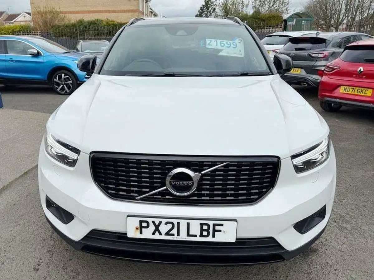 2021-volvo-xc40-20-b4-r-design-pro-194bhp-auto-big-1