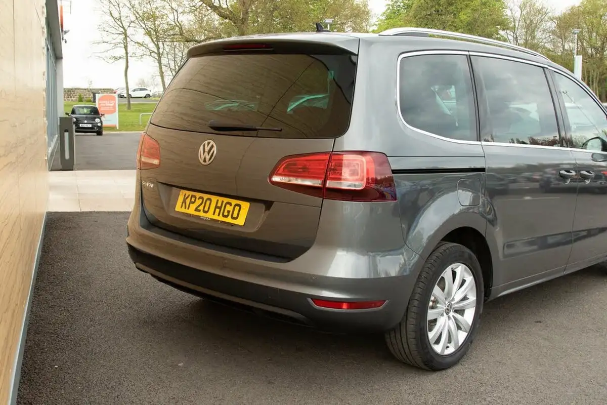 2020-volkswagen-sharan-20tdi-sel-150ps-dsg-big-8