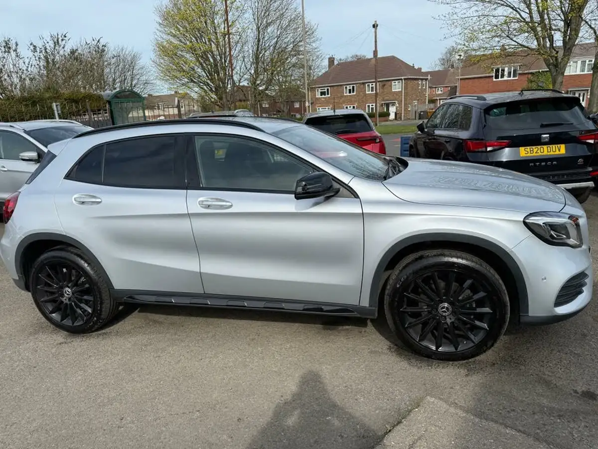 2019-mercedes-benz-gla-class-16-gla-180-amg-line-edition-7g-dct-big-23