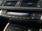 2016-lexus-ct-200h-18-luxury-sun-small-32