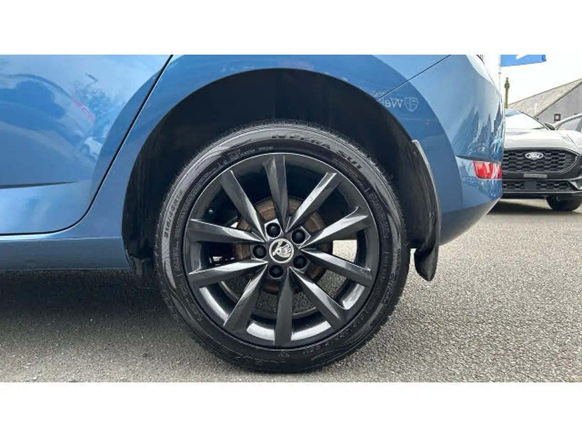 2020-skoda-fabia-10-tsi-colour-edition-big-6