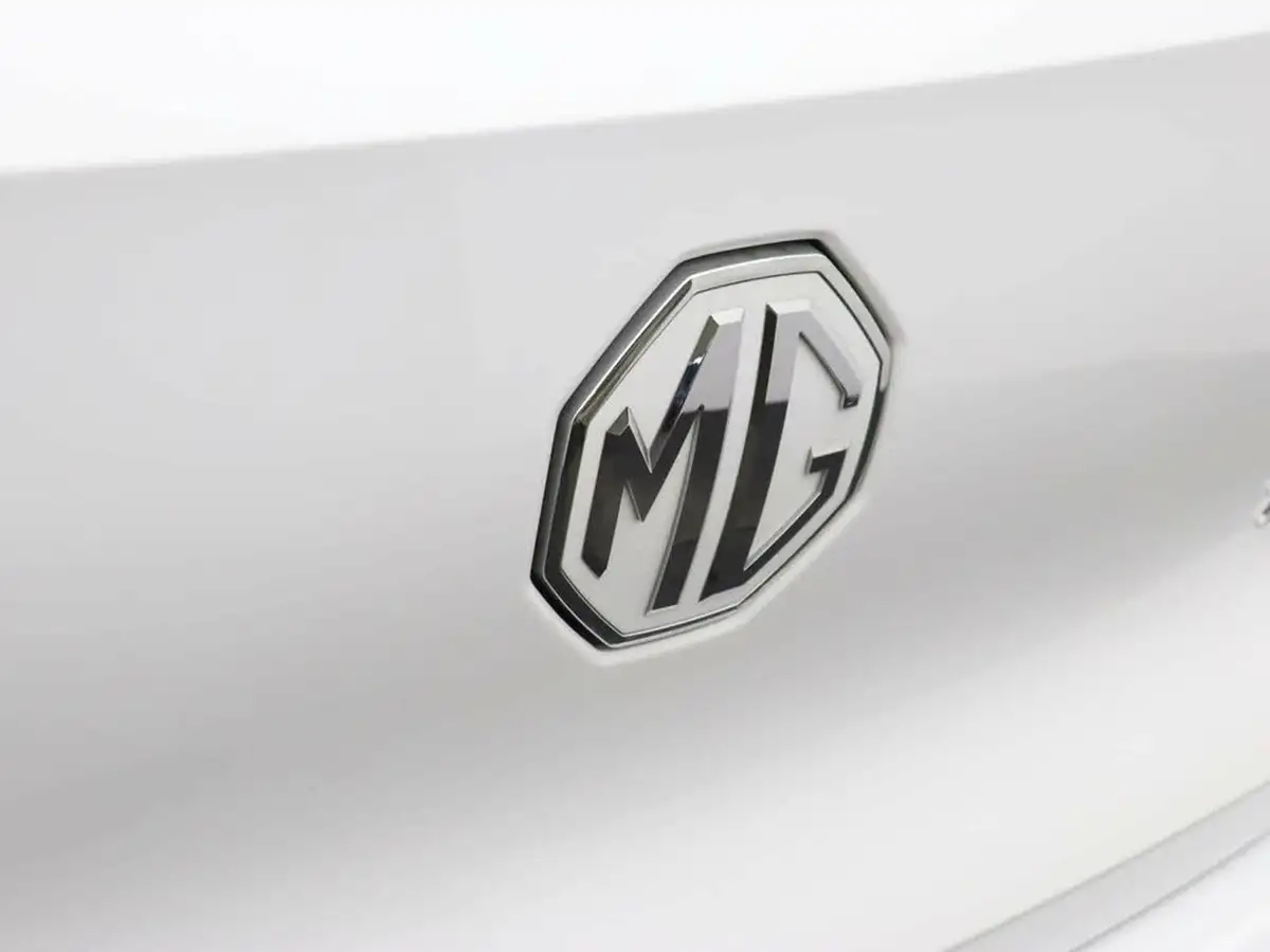 2023-mg-zs-suv-e-se-ev-176ps-big-42