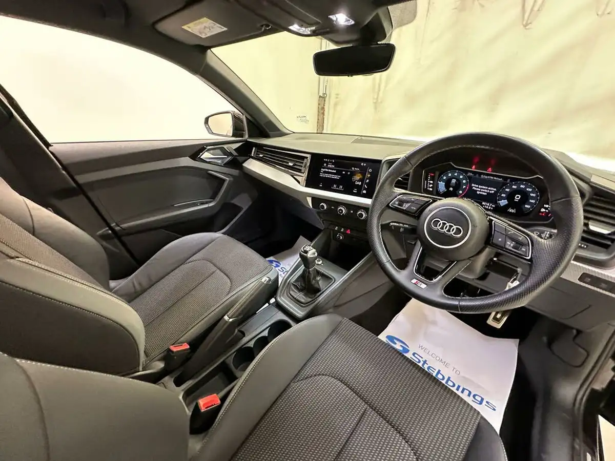 2022-audi-a1-10-25-tfsi-s-line-big-13