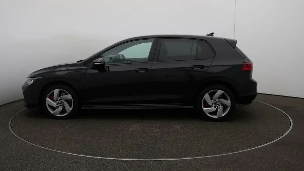 2021-volkswagen-golf-14-tsi-gte-big-57