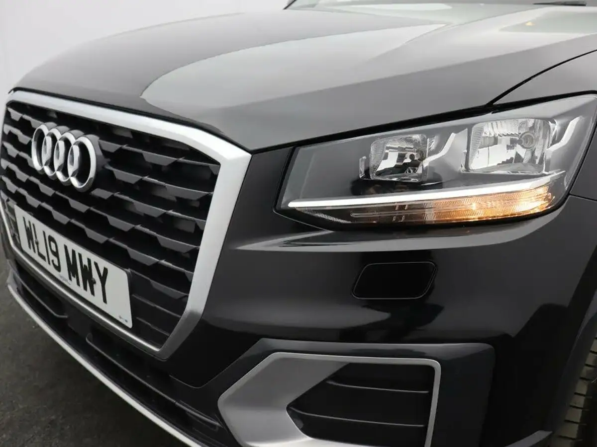 2019-audi-q2-16-30-tdi-sport-big-28