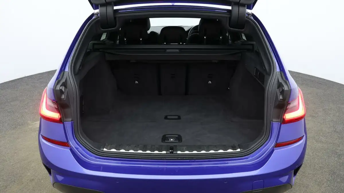2021-bmw-3-series-20td-320d-m-sport-mht-touring-5d-big-16