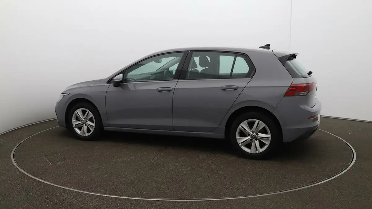 2022-volkswagen-golf-20tdi-life-hatchback-big-38