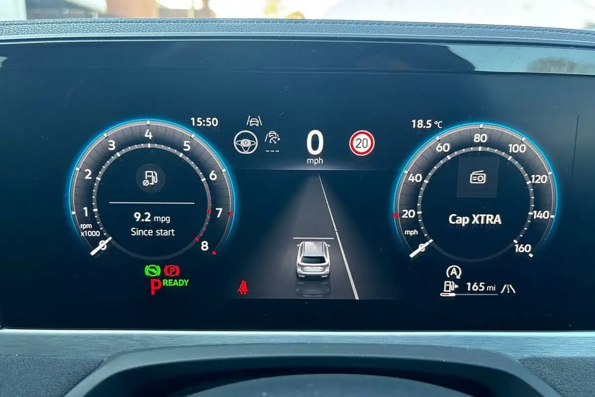 2024-volkswagen-passat-15-etsi-r-line-big-46