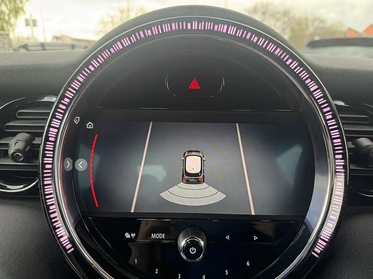 2021-mini-cooper-20-cooper-s-sport-hatchback-3d-big-42