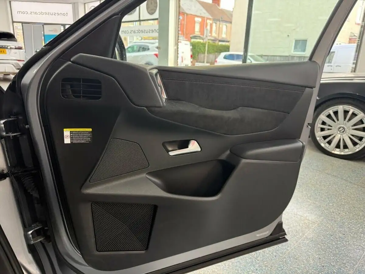 2019-ds-ds-3-crossback-12-puretech-performance-line-100ps-big-33