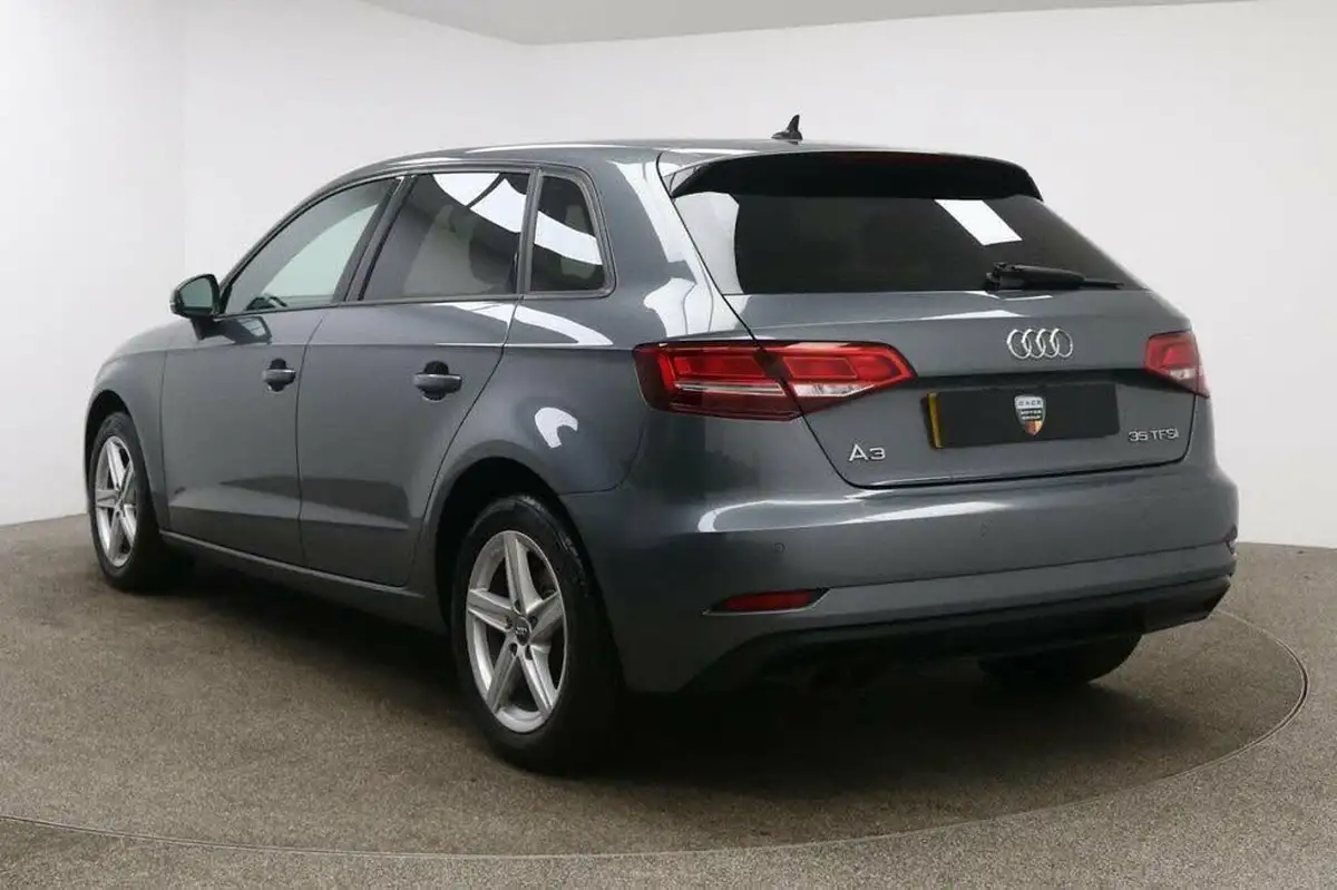 2018-audi-a3-15-35-tfsi-se-technik-big-6