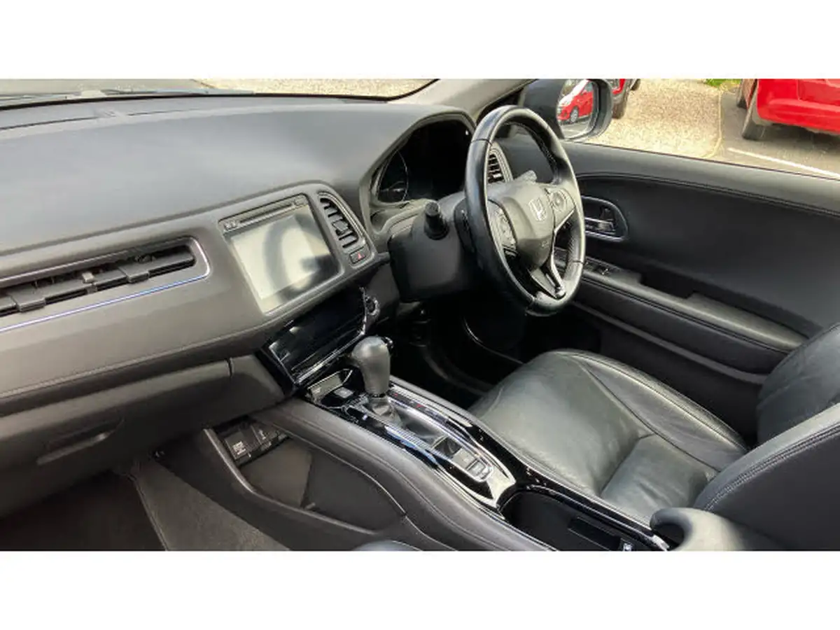 2019-honda-hr-v-15-i-vtec-ex-cvt-big-1