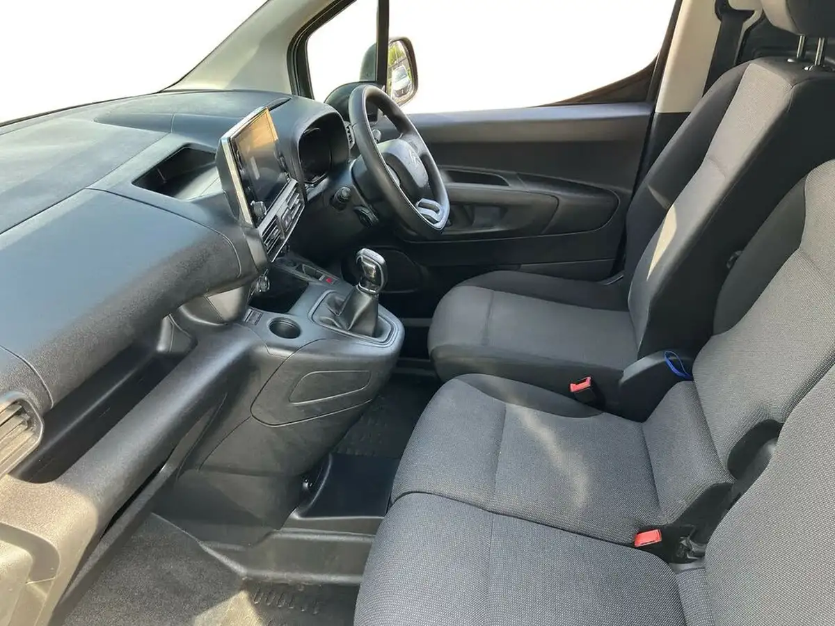 2021-citroen-berlingo-15bluehdi-1000-enterprise-100pseu6dt-e-ss-panel-big-5