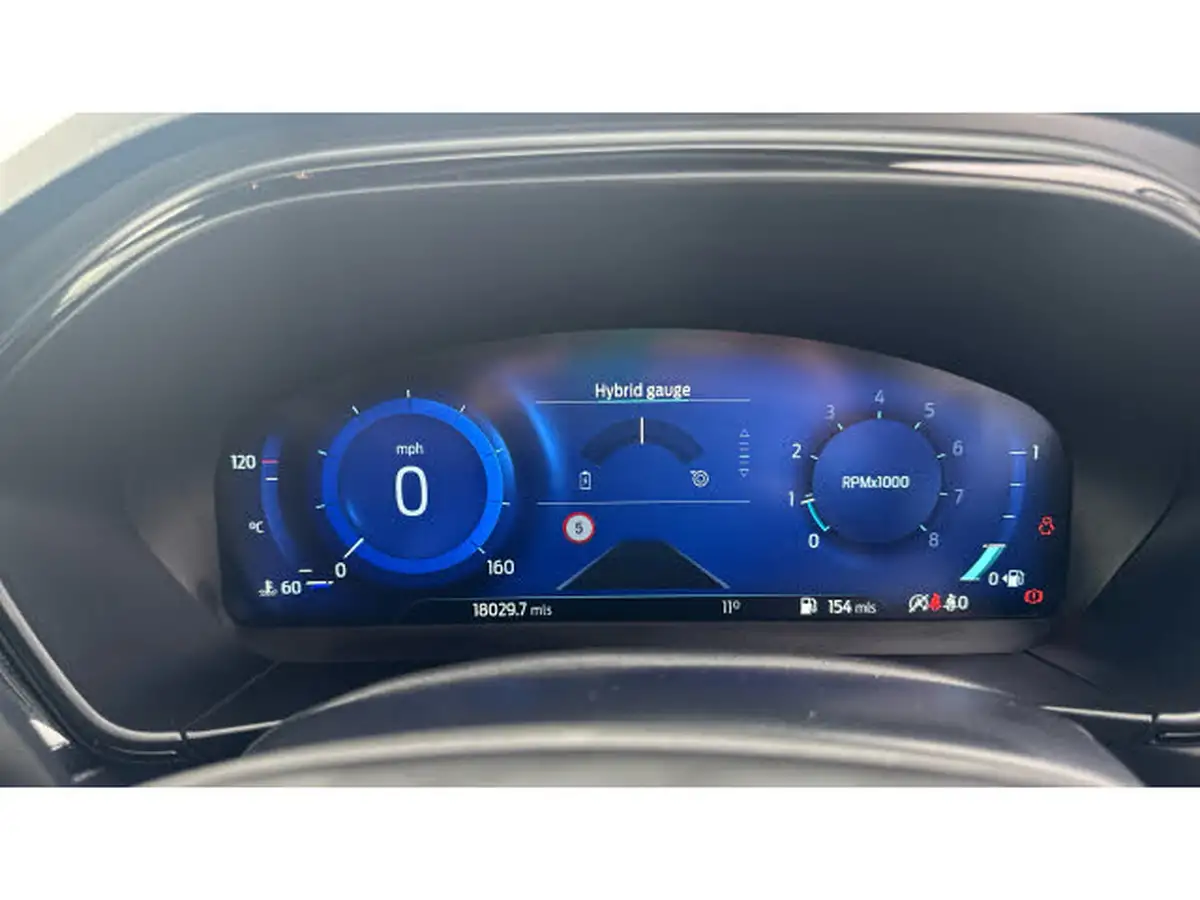 2022-ford-focus-10t-st-line-vignale-155ps-hybrid-mhev-hatchback-big-17