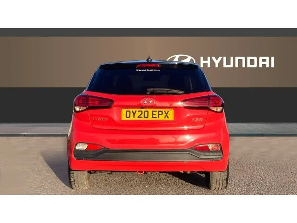 2020-hyundai-i20-12-play-big-5