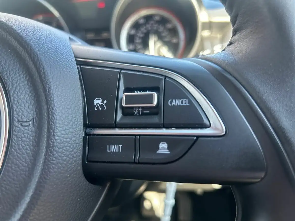 2022-suzuki-swift-12-dualjet-sz-l-big-16
