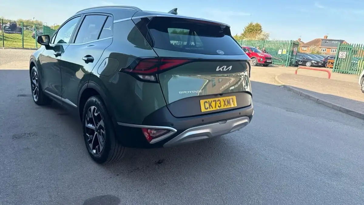 2023-kia-sportage-16-t-gdi-3-226bhp-hev-auto-big-29