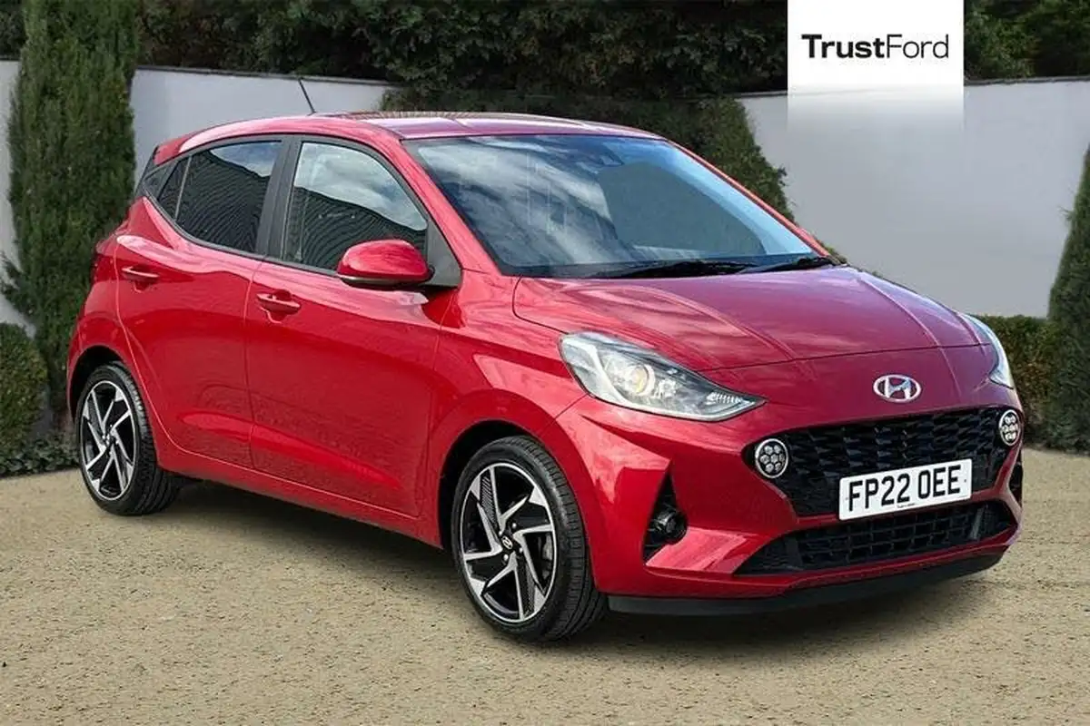 2022-hyundai-i10-12-premium-auto-big-0
