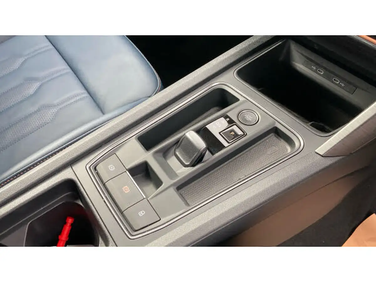 2024-cupra-formentor-14-e-hybrid-v2-big-12