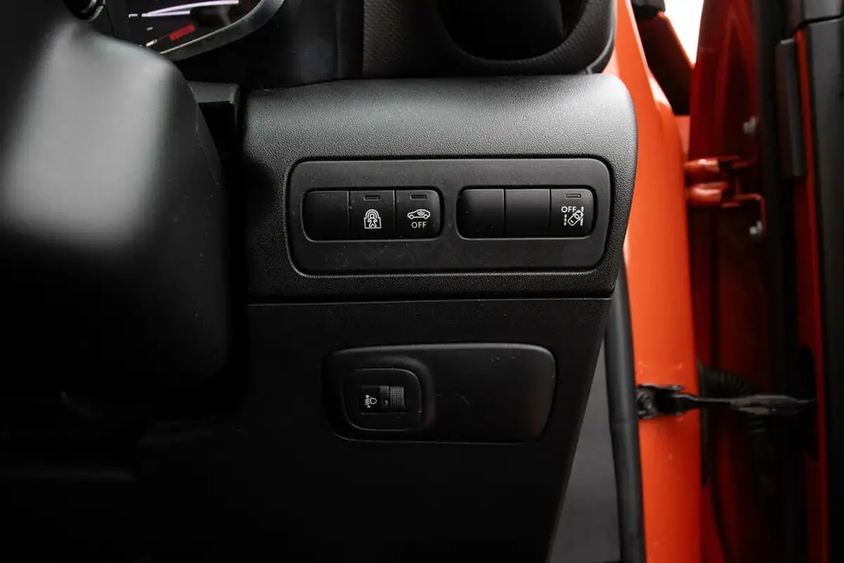 2019-citroen-c3-aircross-12-puretech-flair-110ps-ss-big-15