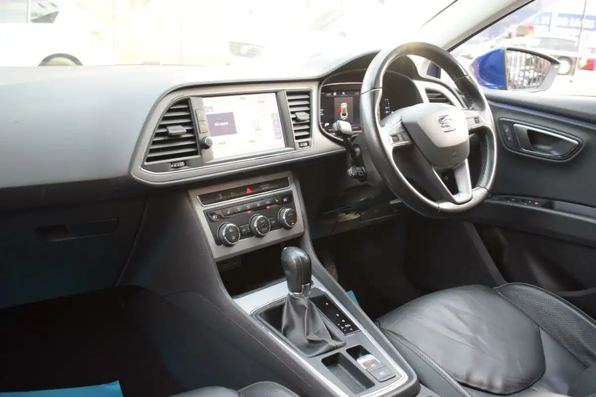 2019-seat-leon-20tdi-xcellence-lux-estate-dsg-big-1