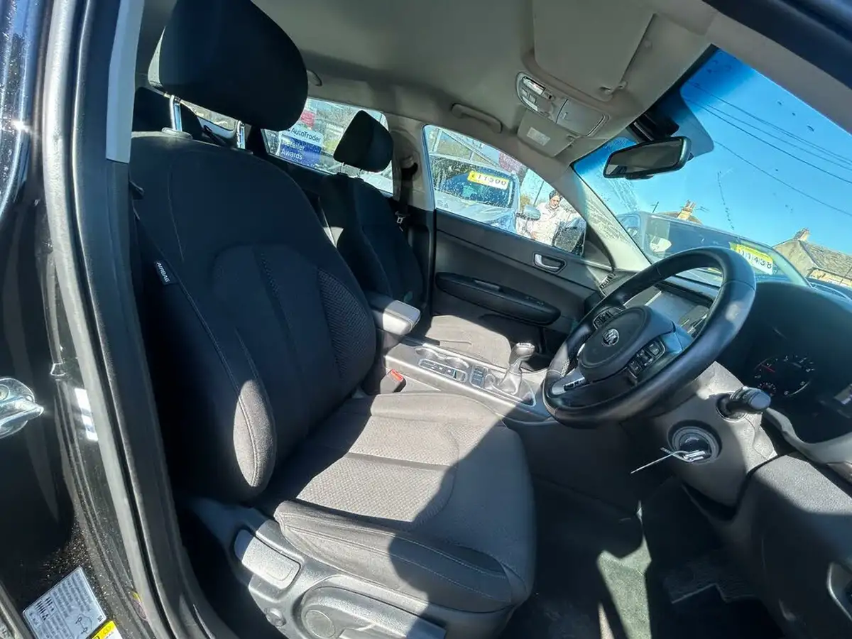 2017-kia-optima-big-7
