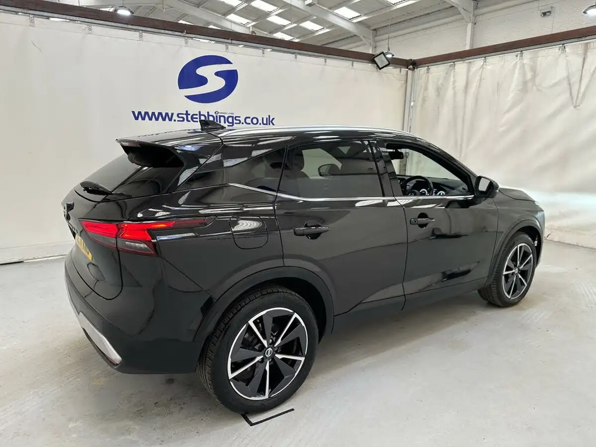 2022-nissan-qashqai-13-dig-t-tekna-140ps-big-6