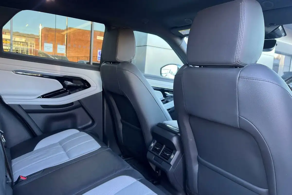 2022-land-rover-range-rover-evoque-20-d200-r-dynamic-s-big-29