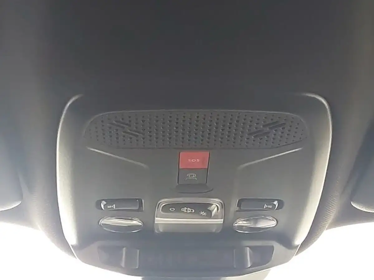 2024-peugeot-2008-suv-12-puretech-allure-130ps-big-10