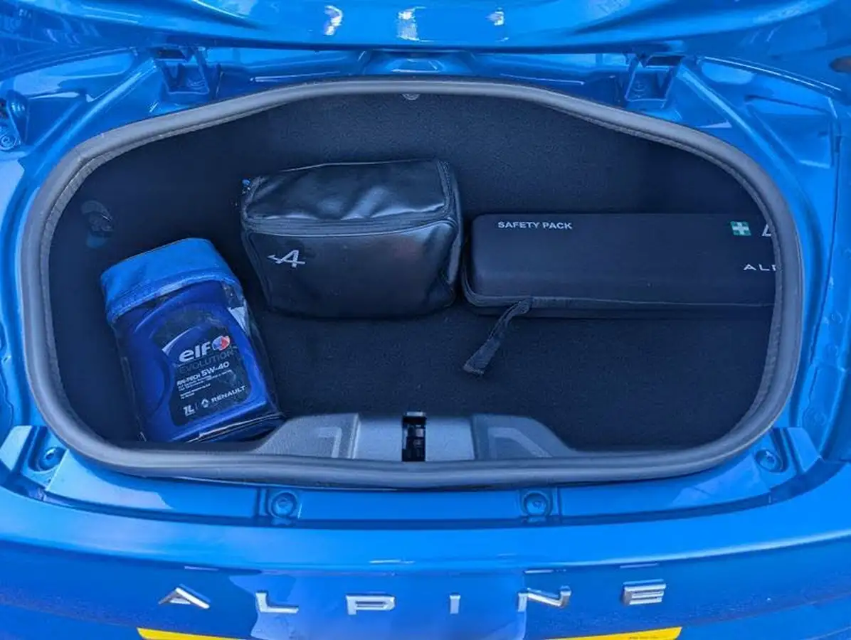 2018-alpine-a110-18-t-premiere-edition-big-28