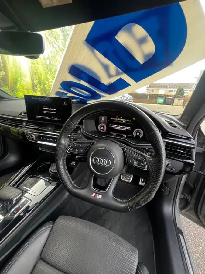 2021-audi-a4-20-40-tfsi-black-edition-204ps-big-9