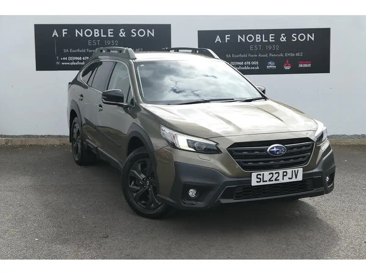 2022-subaru-outback-25i-field-big-0
