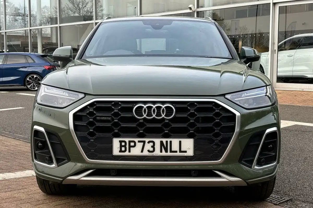 2023-audi-q5-20-50-tfsi-e-s-line-station-wagon-big-10