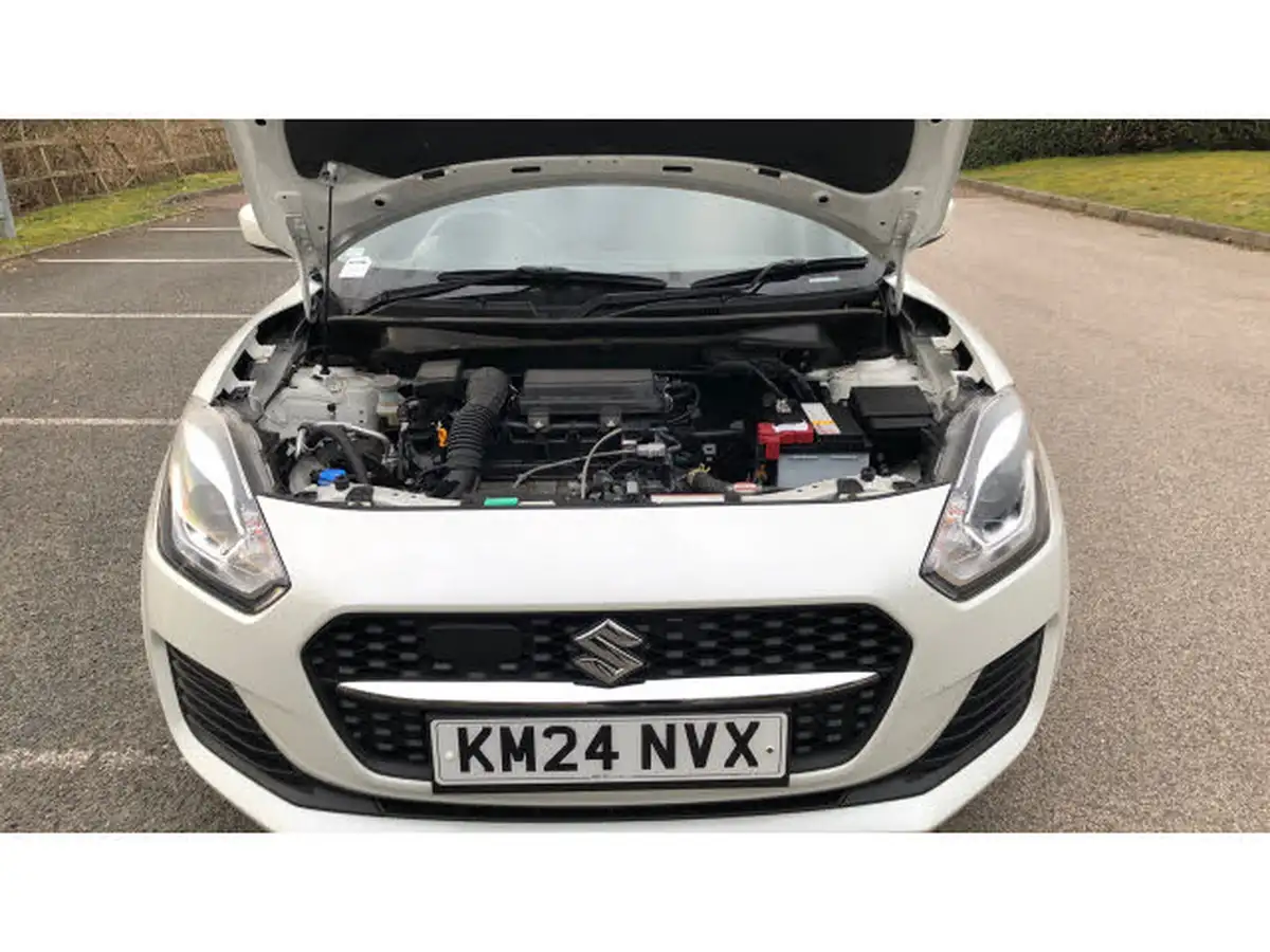 2024-suzuki-swift-12-dualjet-sz-l-big-7