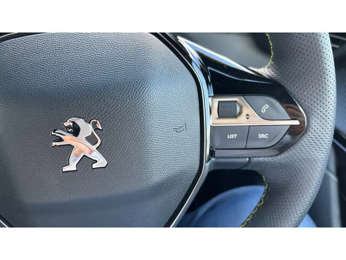 2022-peugeot-208-12-puretech-gt-premium-100bhp-big-32