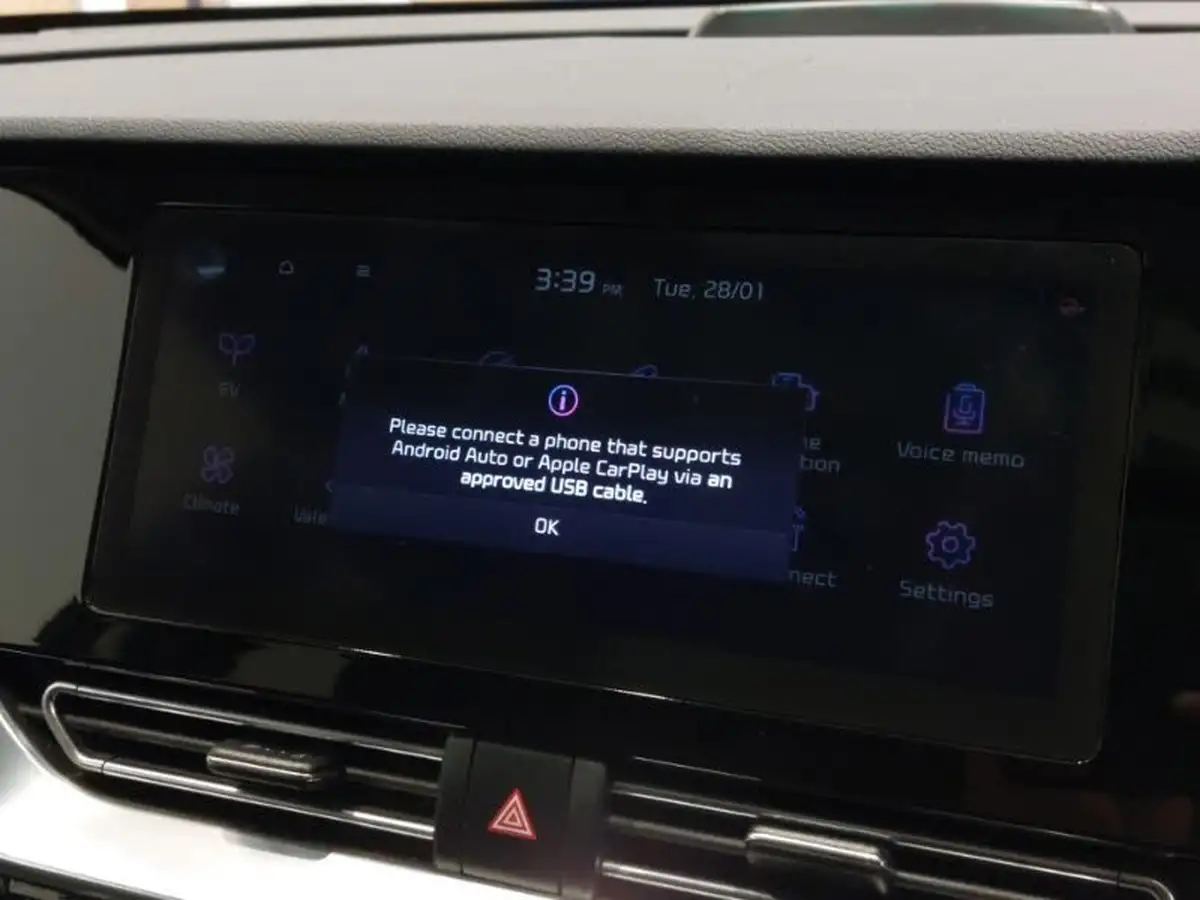 2021-kia-e-niro-ev-4-big-15