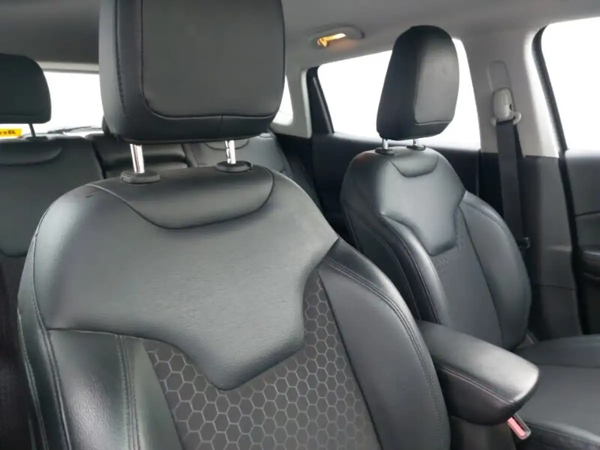 2020-jeep-compass-14-multiair-ii-night-eagle-big-14