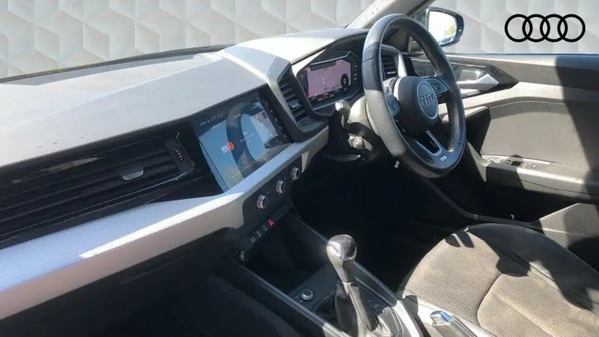 2021-audi-a1-10-30-tfsi-s-line-110ps-tronic-big-1