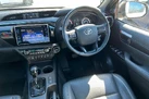 2018-toyota-hi-lux-24d-4d-invincible-at35-32t-auto-small-16