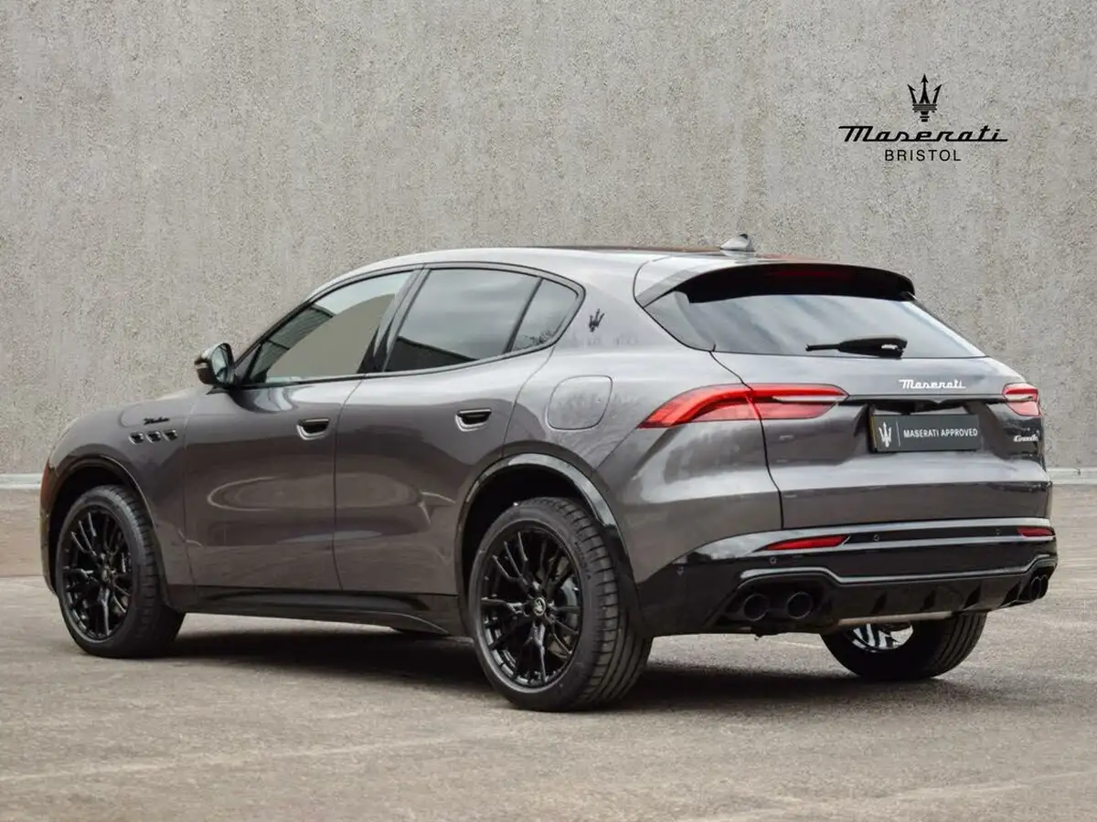 2025-maserati-grecale-20-modena-sport-big-1