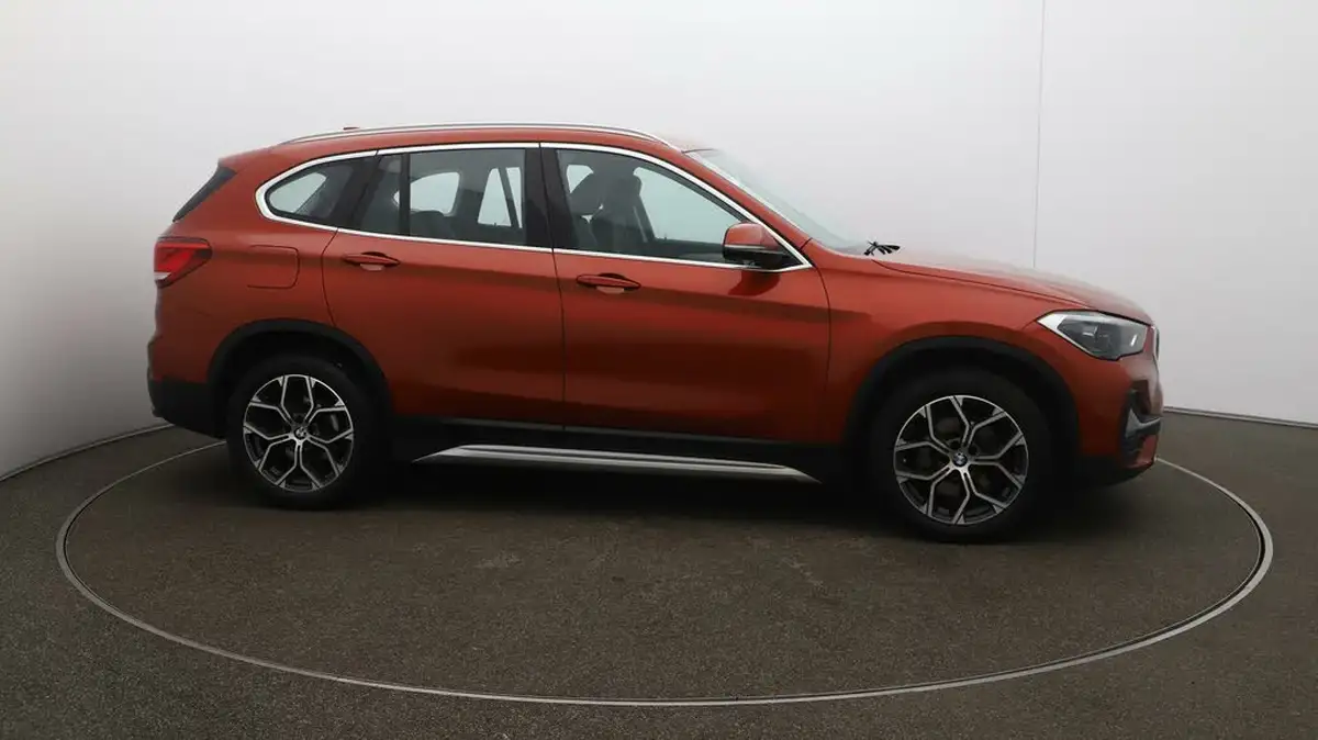2021-bmw-x1-20-xdrive20i-xline-big-42