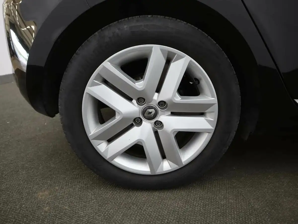 2020-renault-clio-10-sce-play-75bhp-big-5