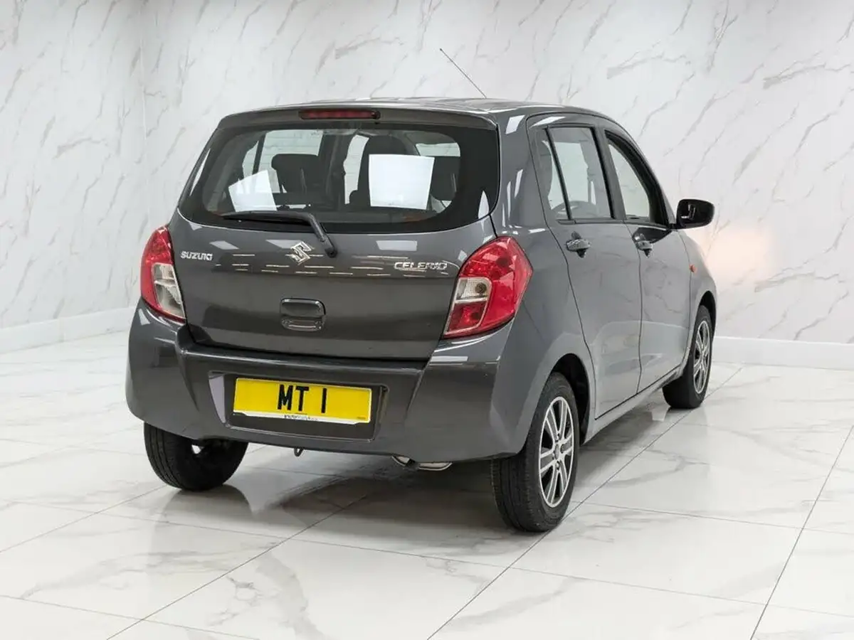 2018-suzuki-celerio-10-sz4-ags-big-8