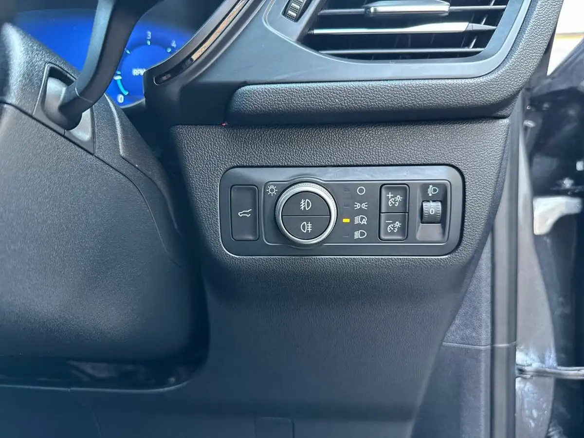 2022-ford-kuga-15-st-line-x-edition-auto-big-22