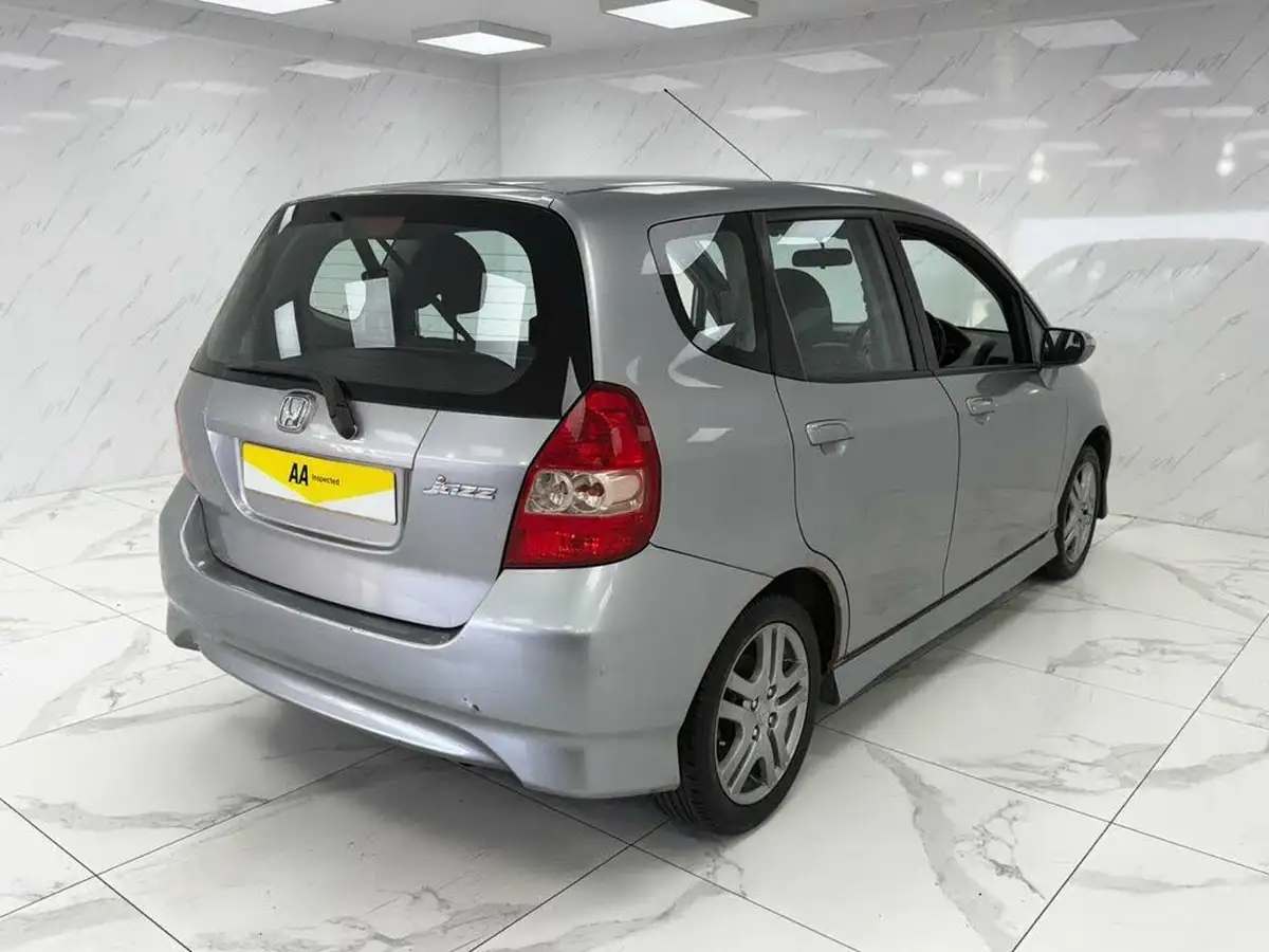 2007-honda-jazz-14-sport-big-9