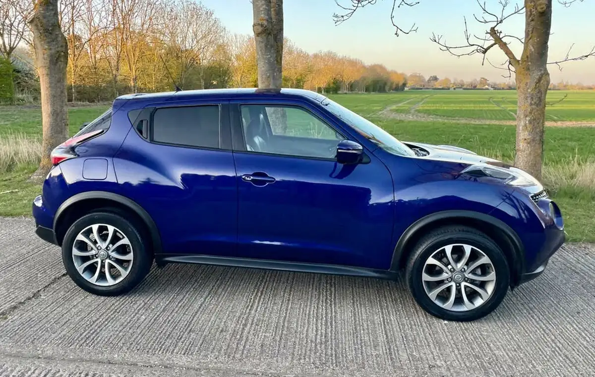 2016-nissan-juke-12-tekna-ss-big-24