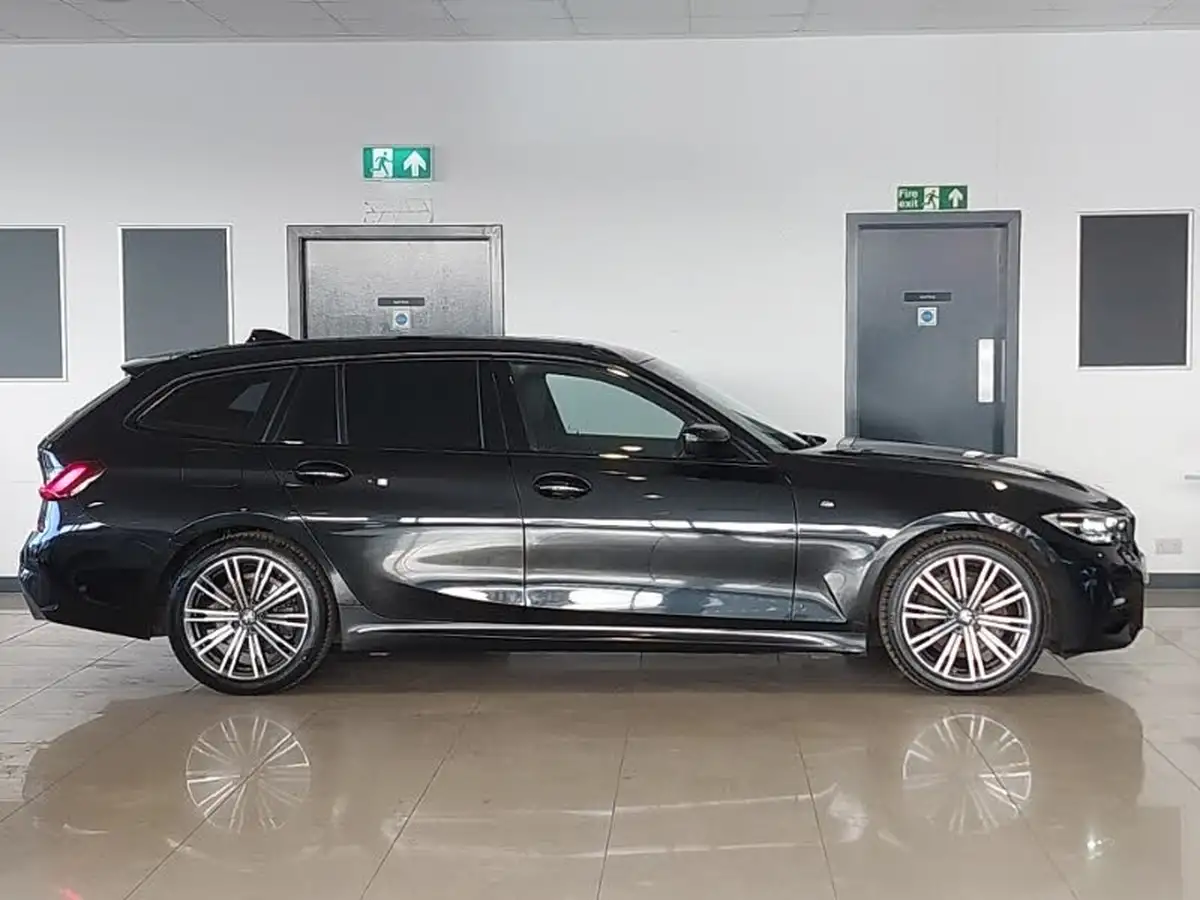 2021-bmw-3-series-20td-320d-m-sport-mht-touring-5d-big-2